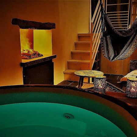 Au Vingtain - Appartement & Spa Atypique Brindas Exteriér fotografie